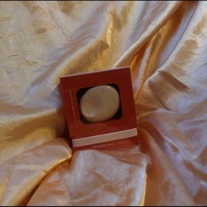 Glossier You Solid Compact (Now Discontinued 😱😱)